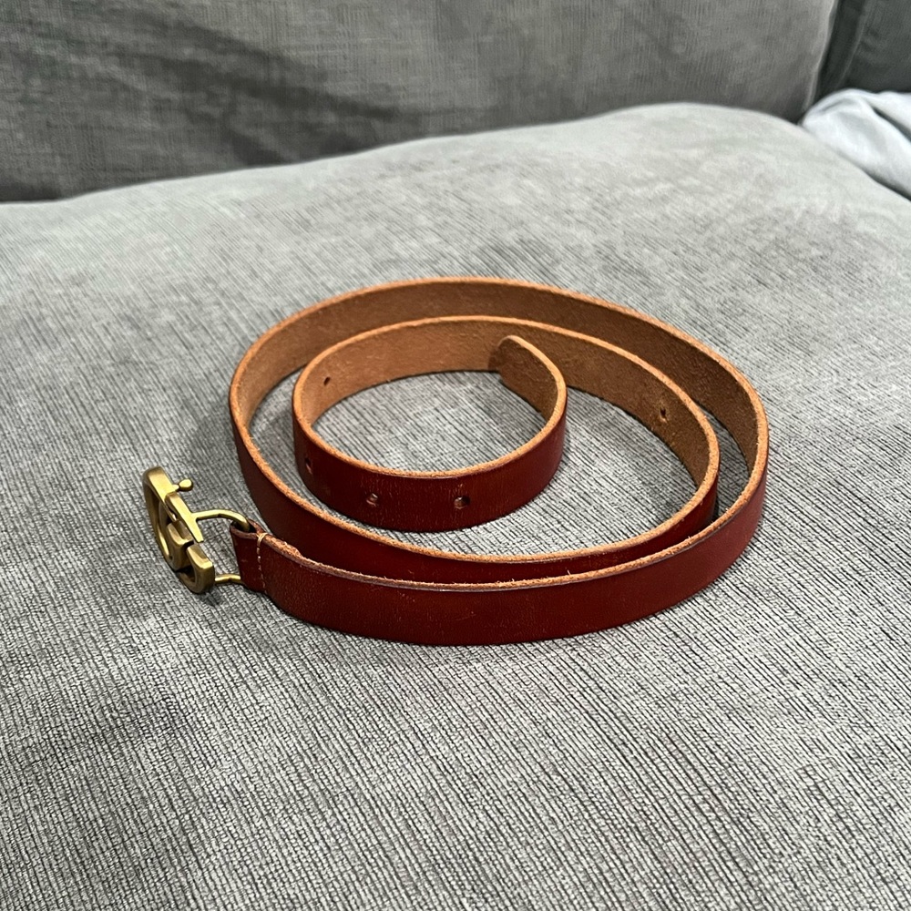 Gucci Skinny Leather Belt - Picture 3 of 8